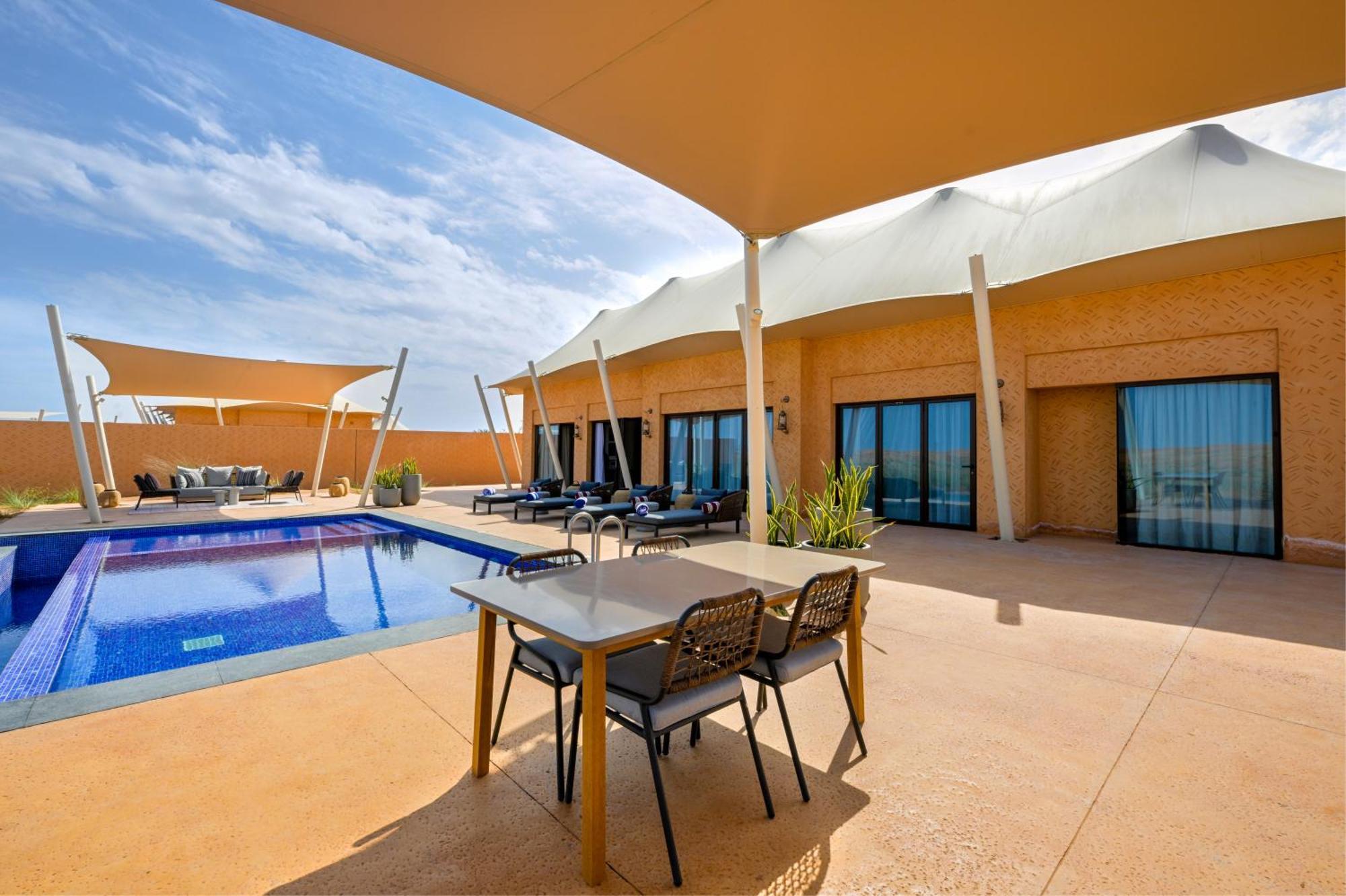 Mysk Al Badayer Retreat Hotel Margham Eksteriør billede The Royal Suite