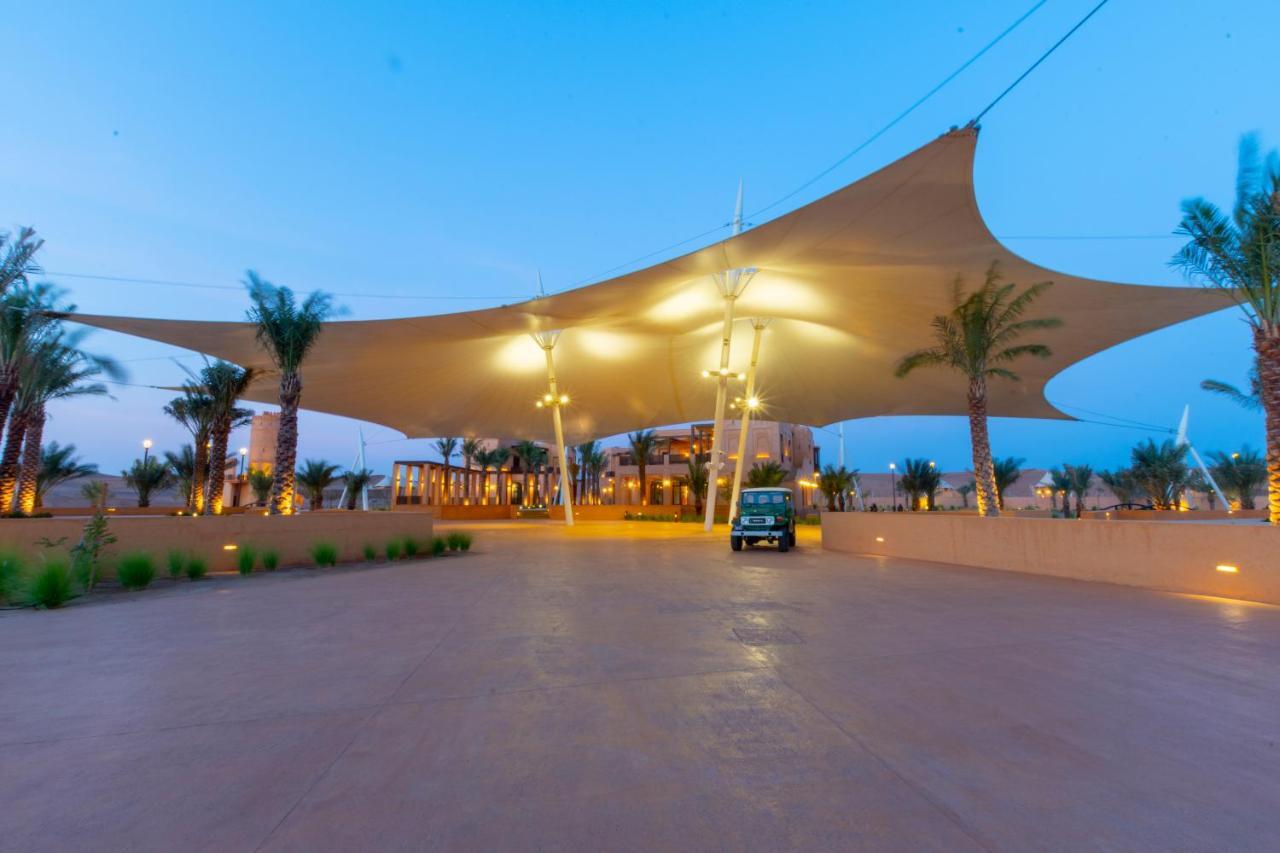 Mysk Al Badayer Retreat Hotel Margham Eksteriør billede Al Maha Desert Resort
