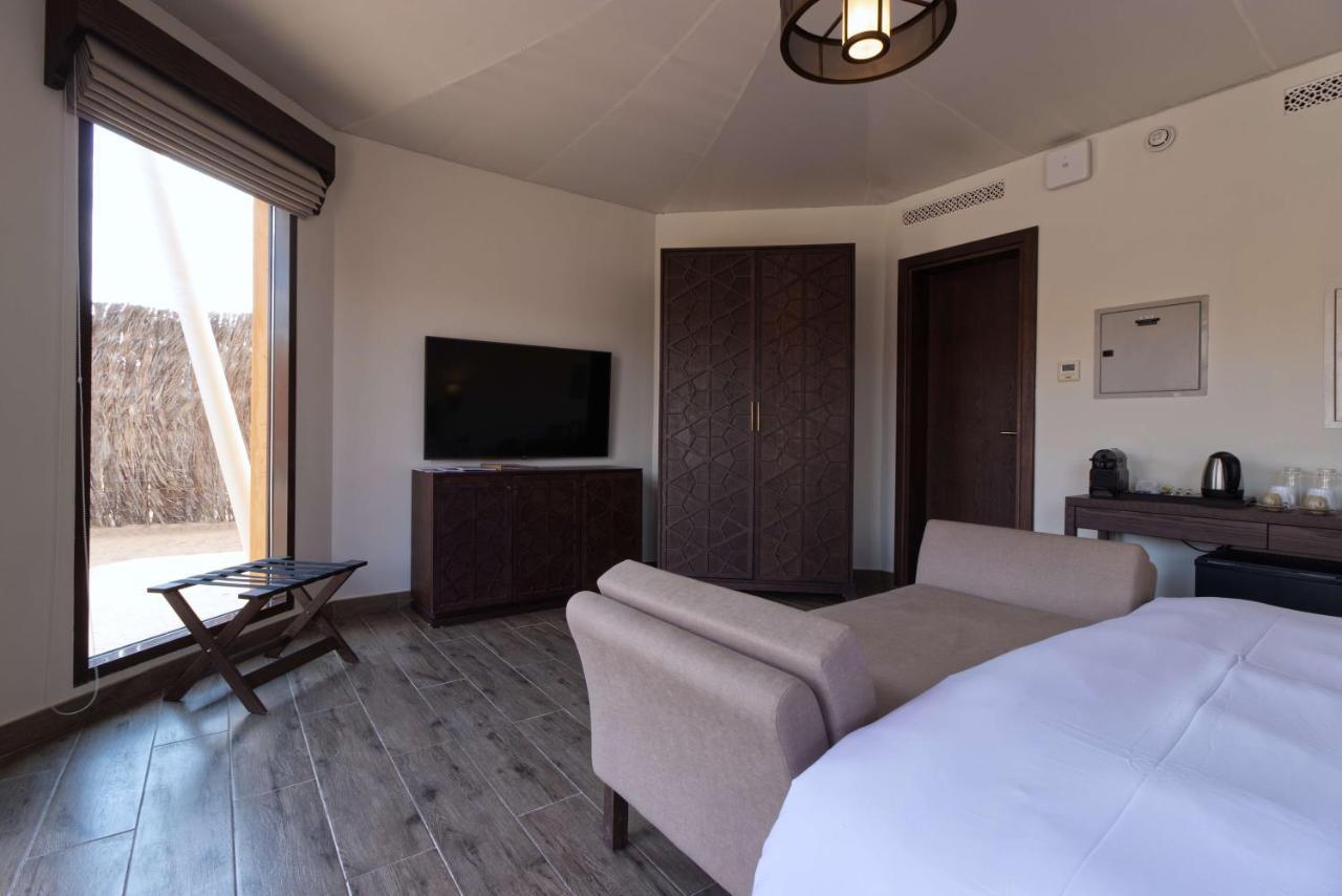 Mysk Al Badayer Retreat Hotel Margham Eksteriør billede Suite